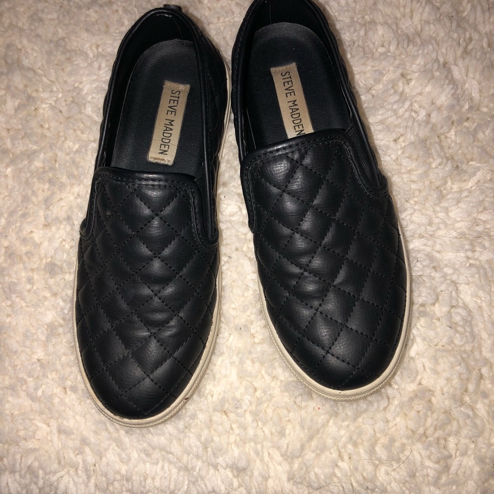 Steve Madden Slip-on Sneakers